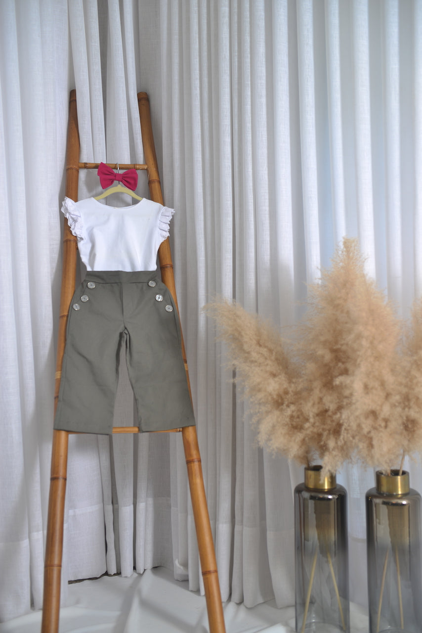Blusa manga curta em cotton branco Mia